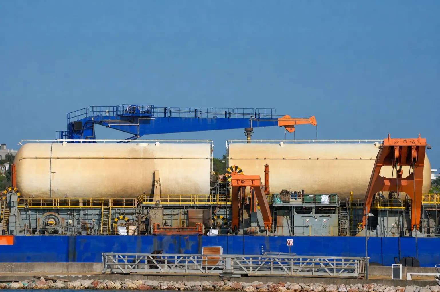 LNG Bunkering Simulator